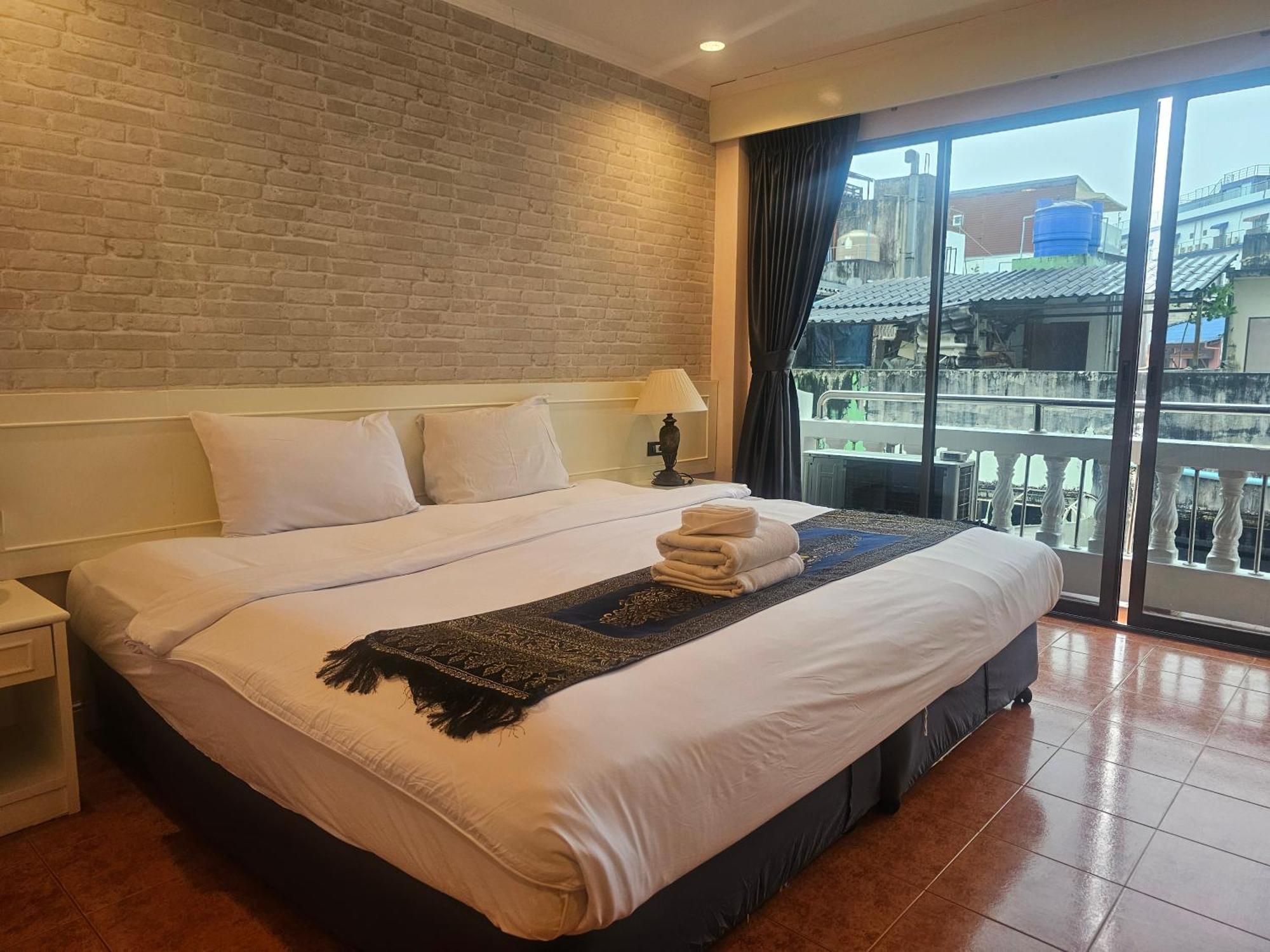 Patong Central Residence And Apartment חדר תמונה