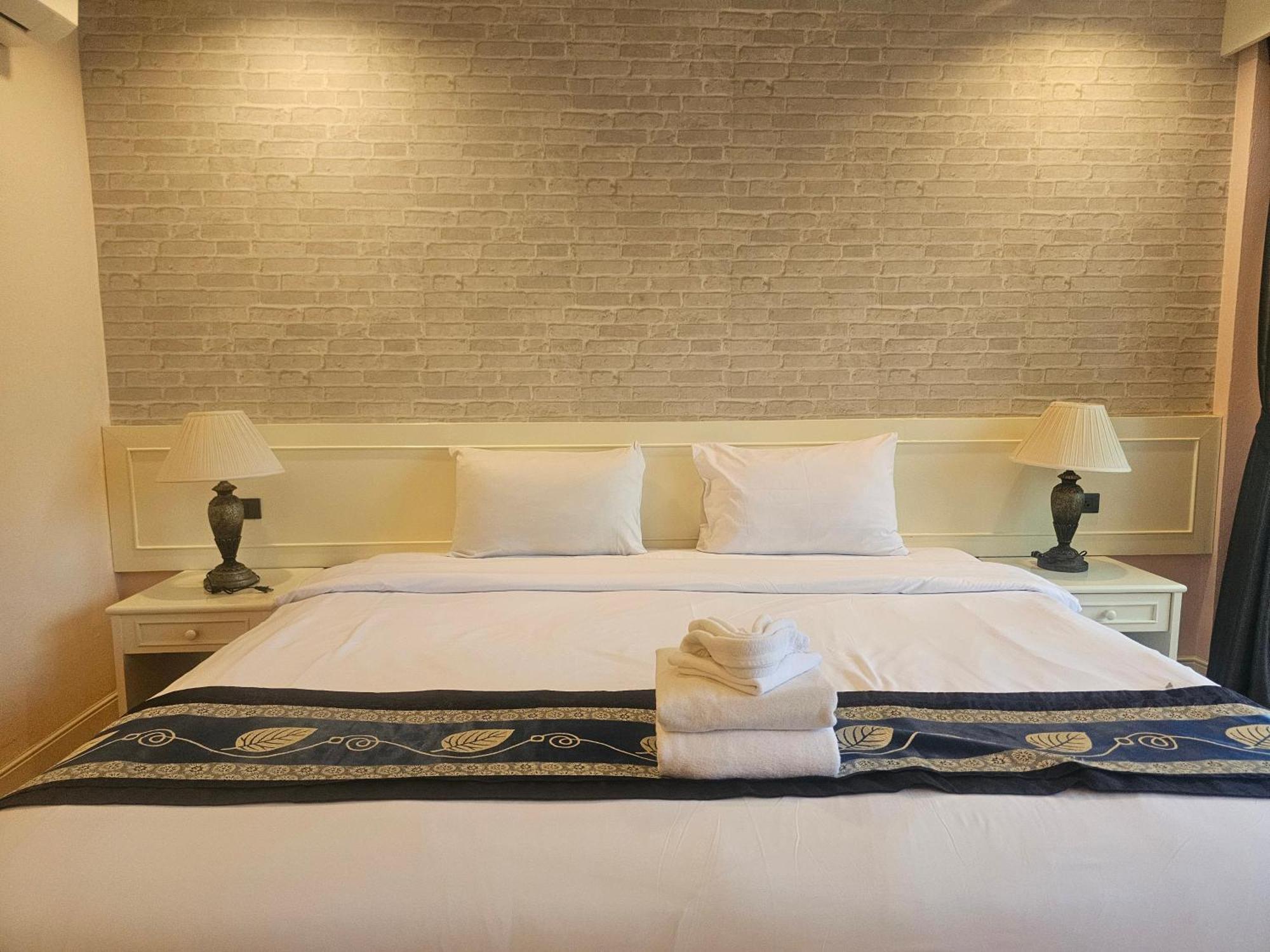 Patong Central Residence And Apartment מראה חיצוני תמונה